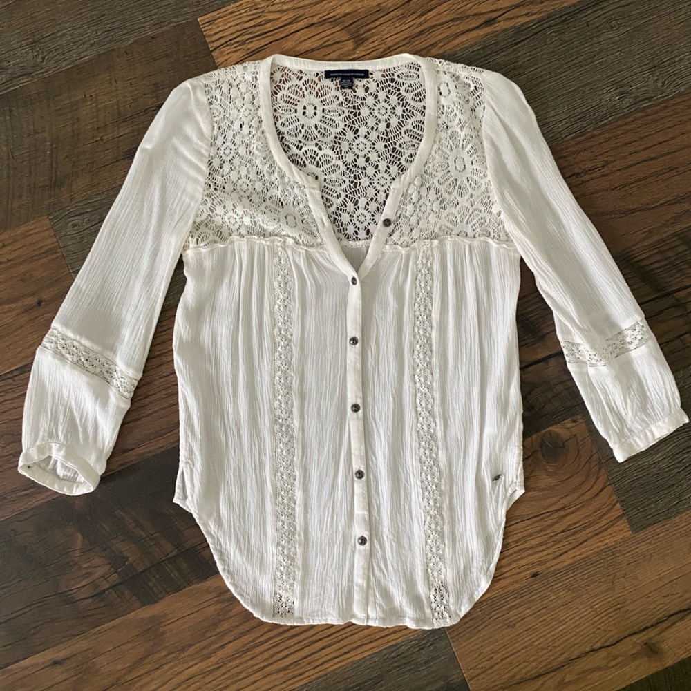 American Eagle Long Sleeve Eyelet Shirt